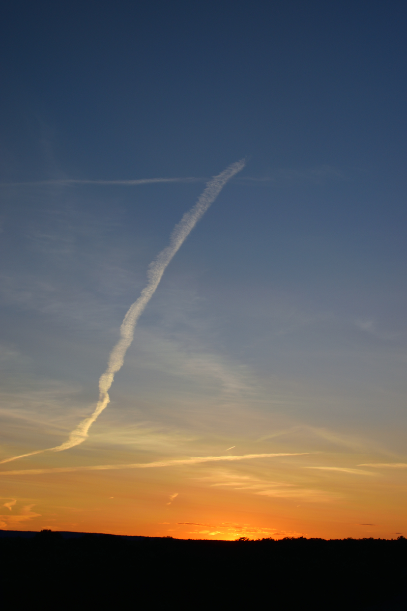 Illustration for article titled dam sunset